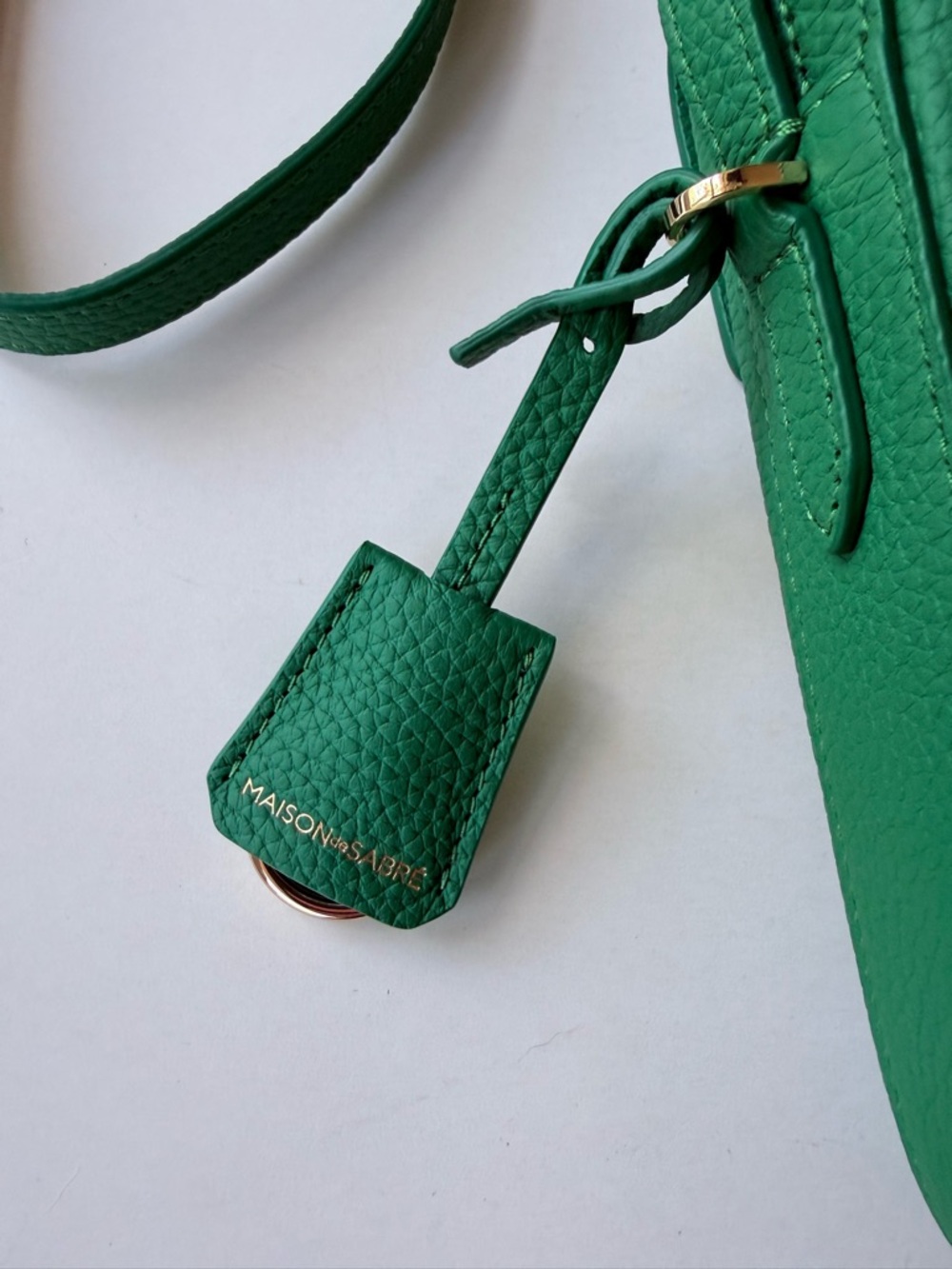 Maison de Sabre The Zipped Phone Pouch Crossbody Bag Emerald Green Leather - Picture 9 of 15